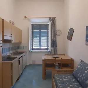 Appartamento Casa Sole Nel Centro Di Capoliveri (Isola d'Elba)